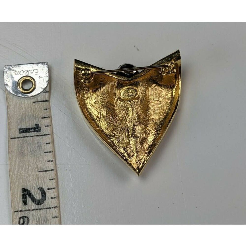 Signed GIVENCHY‎ Goldtone White Enamel Figural WINGS Shape Large Pin Brooch - Picture 5 of 5